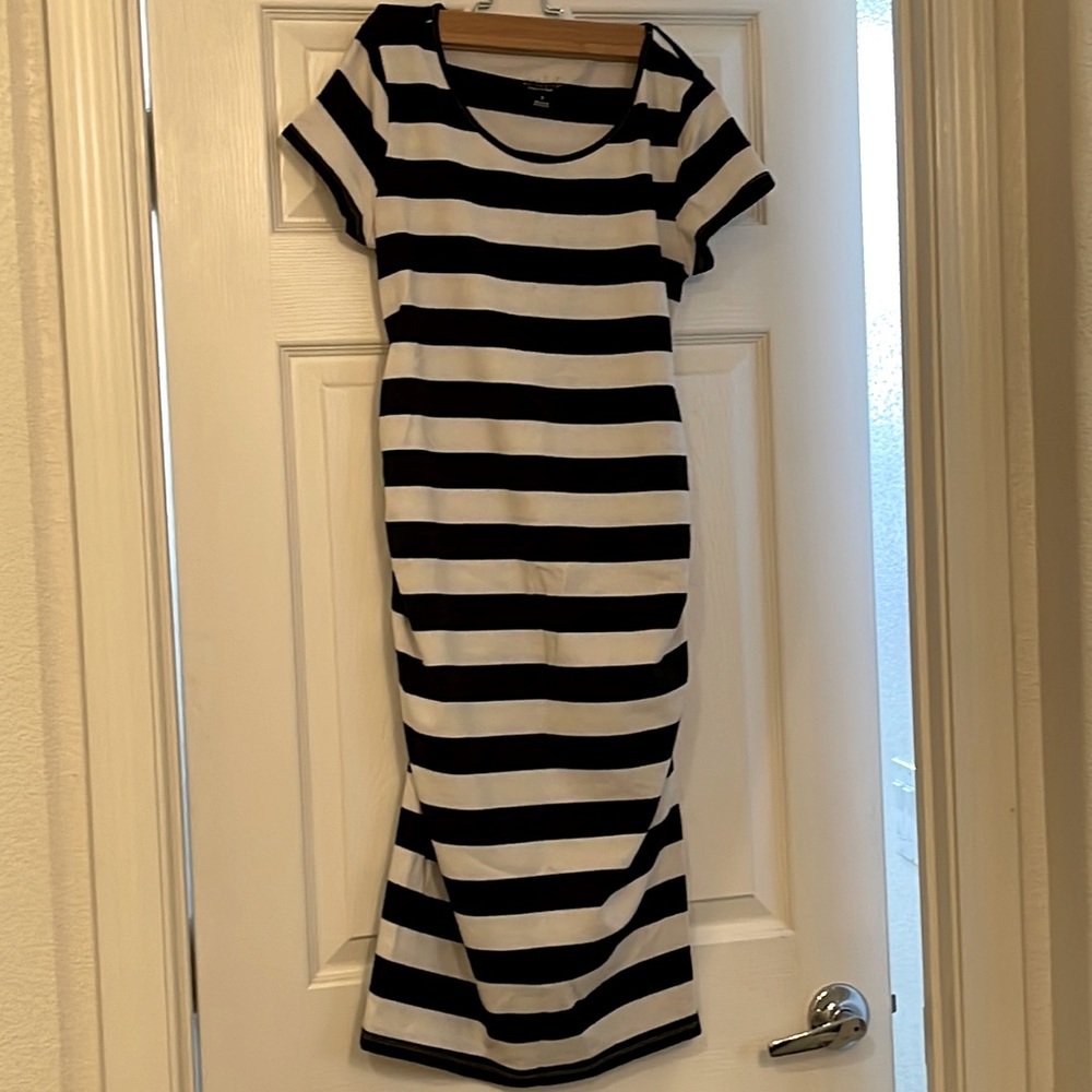 Maternity midi dress